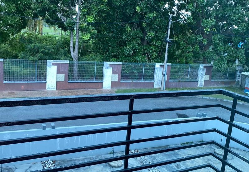 Ipoh tasek square partial furnished  2sty semi-d corner house for rent