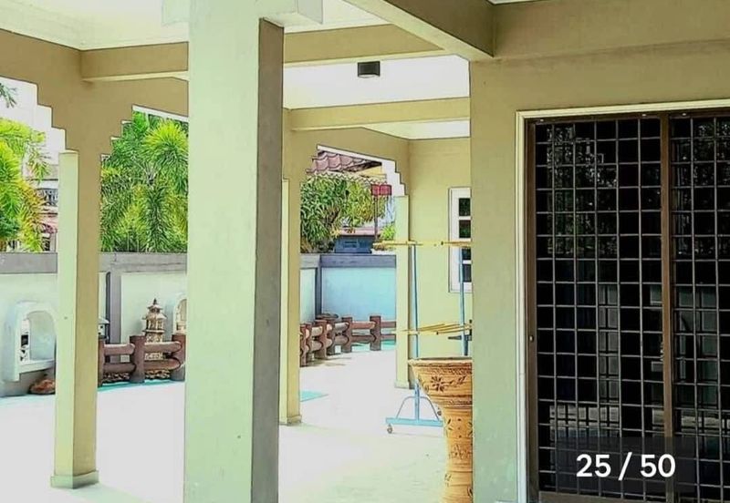 Ipoh cempaka super big double storey corner house for rent