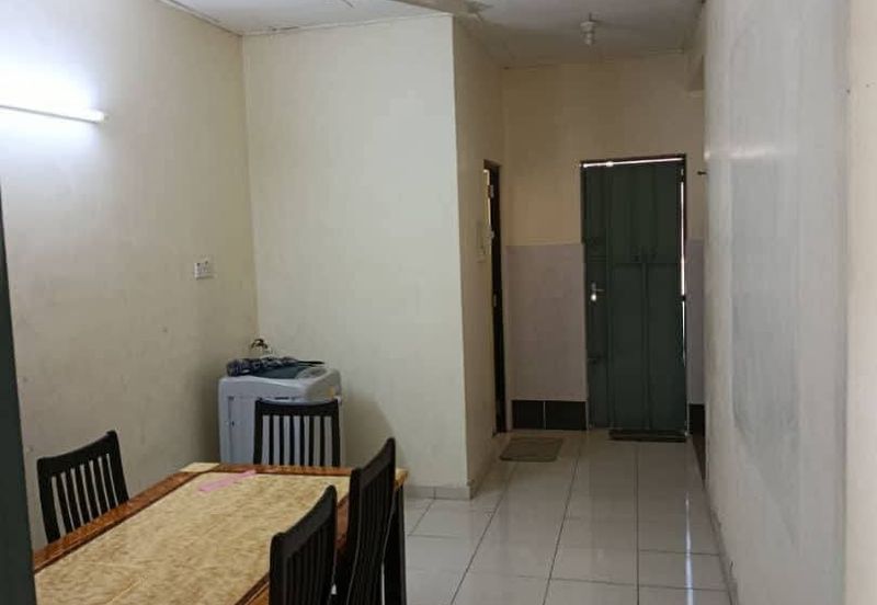 Ipoh gunung rapat Ipoh jaya fully furnished 2sty inter corner house for rent