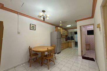 Ipoh bercham fully furnished renovated double storey house for rent