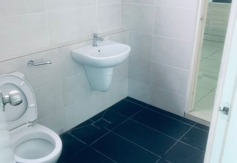 Ipoh Jalan Kuala Kangsar sunland fully furnished gated guarded 3 storey semi-d corner house for rent