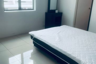 Ipoh Jalan Kuala Kangsar sunland fully furnished gated guarded 3 storey semi-d corner house for rent