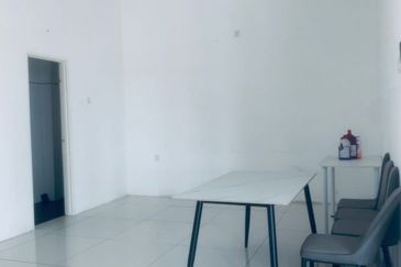 Ipoh Jalan Kuala Kangsar sunland fully furnished gated guarded 3 storey semi-d corner house for rent