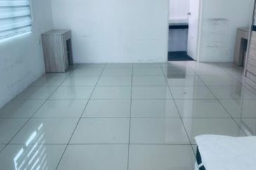 Ipoh Jalan Kuala Kangsar sunland fully furnished gated guarded 3 storey semi-d corner house for rent