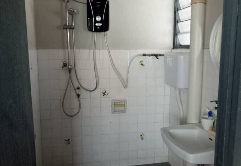 Ipoh pengkalan desa pakatan renovated 2 storey corner house for sale