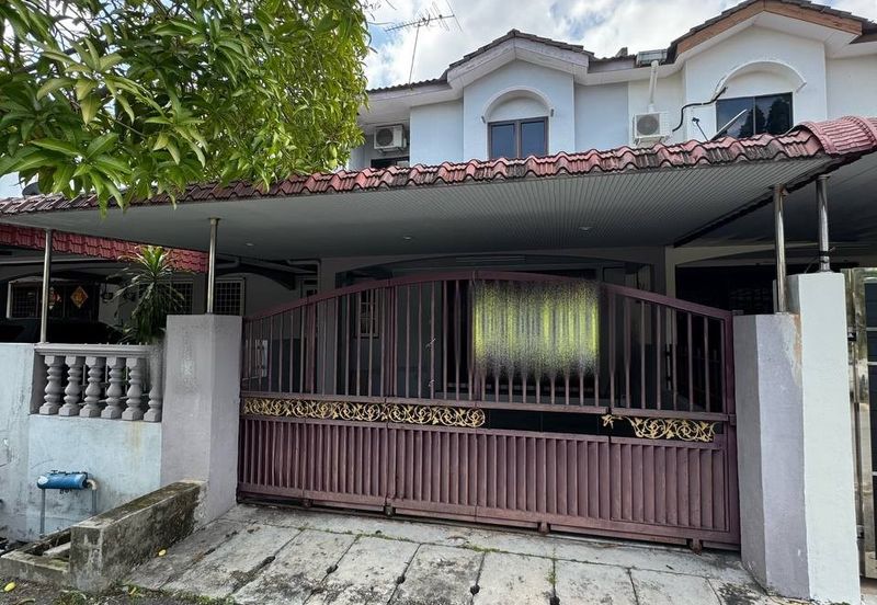 Ipoh pengkalan ria fully furnished double storey house for rent