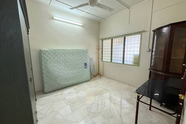 Ipoh garden south fully furnished single storey house for rent