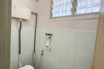 Ipoh garden south fully furnished single storey house for rent