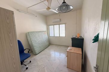 Ipoh garden south fully furnished single storey house for rent