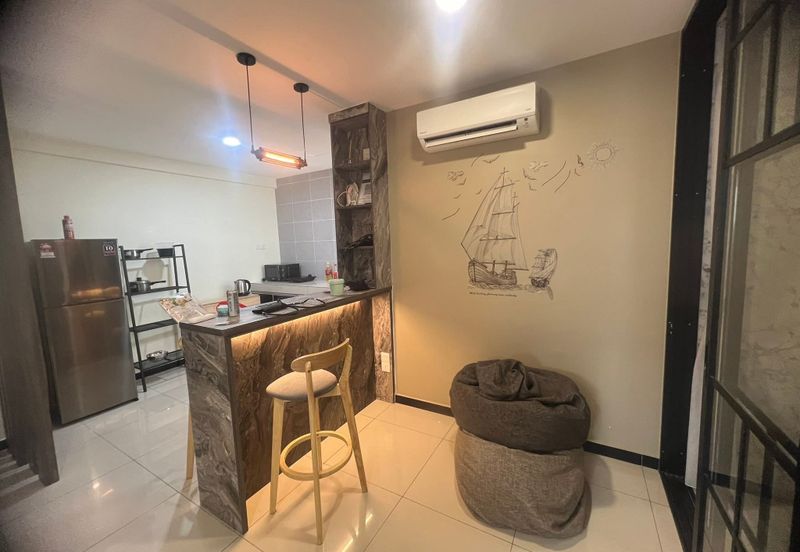 Manhattan Condominium