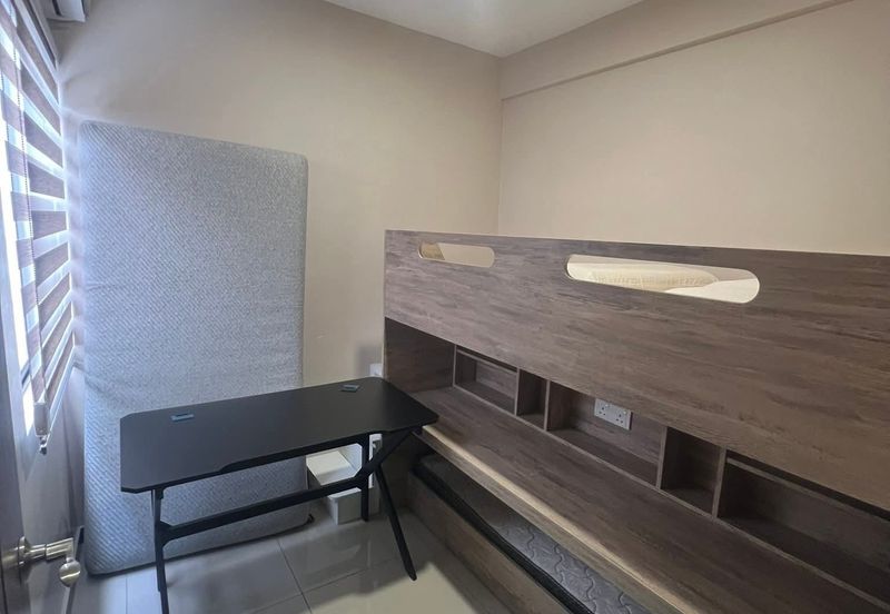 Manhattan Condominium