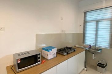 Ipoh meru chepor partial furnished double storey house for rent