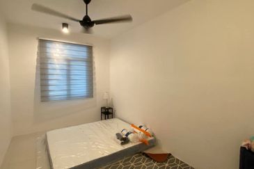 Ipoh meru chepor partial furnished double storey house for rent