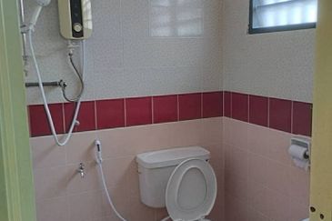 Ipoh garden east fully furnished renovated double storey house for rent