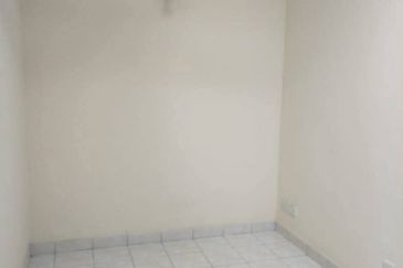 Ipoh pengkalan tiara partial furnished double storey house for rent