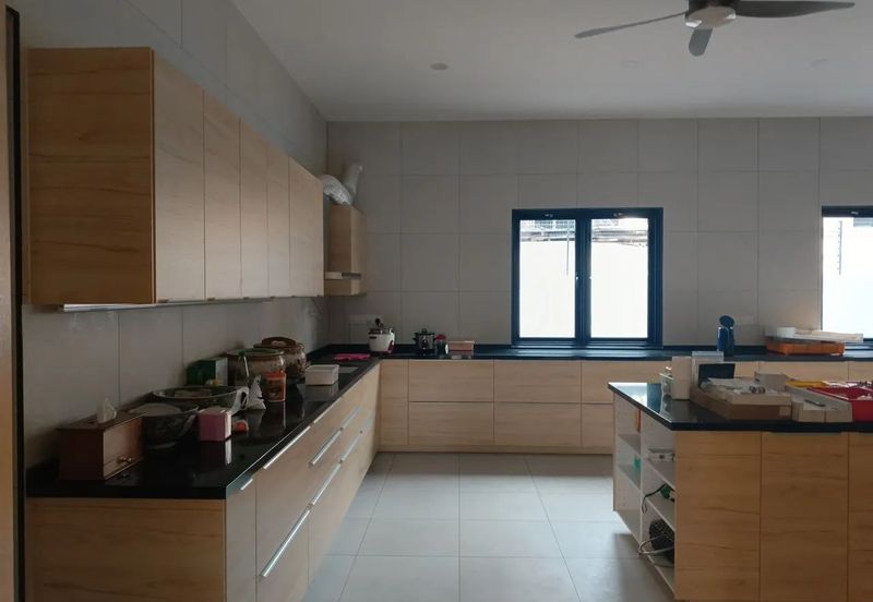 Ipoh canning garden taman chateau 2 sty bungalow house for rent