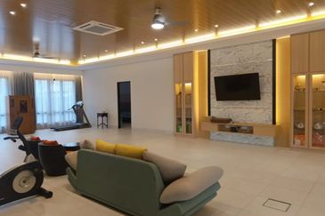 Ipoh canning garden taman chateau 2 sty bungalow house for rent