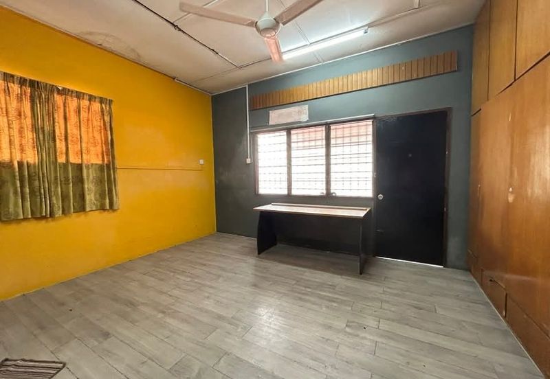 Ipoh canning garden double storey semi-d house for rent