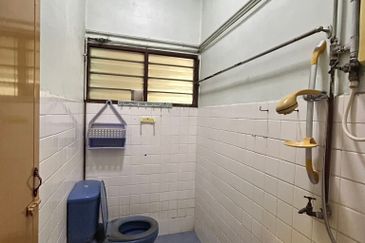 Ipoh canning garden double storey semi-d house for rent