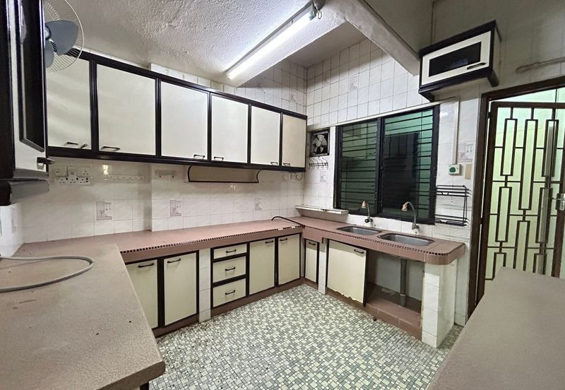 Ipoh canning garden double storey semi-d house for rent