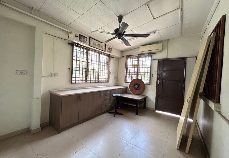 Ipoh canning garden double storey semi-d house for rent