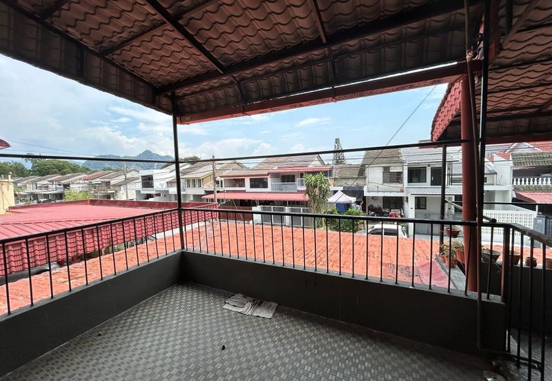 Ipoh canning garden double storey semi-d house for rent