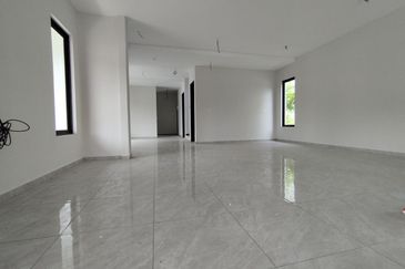 Ipoh pasir puteh taman sinfar 2 sty bungalow corner house for sale