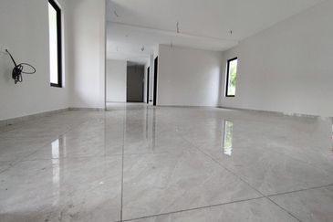 Ipoh pasir puteh taman sinfar 2 sty bungalow corner house for sale