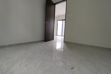 Ipoh pasir puteh taman sinfar 2 sty bungalow corner house for sale