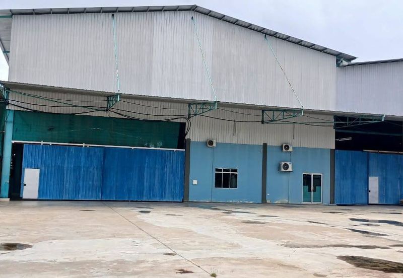 Ipoh lahat super big renovated heavy factory for rent