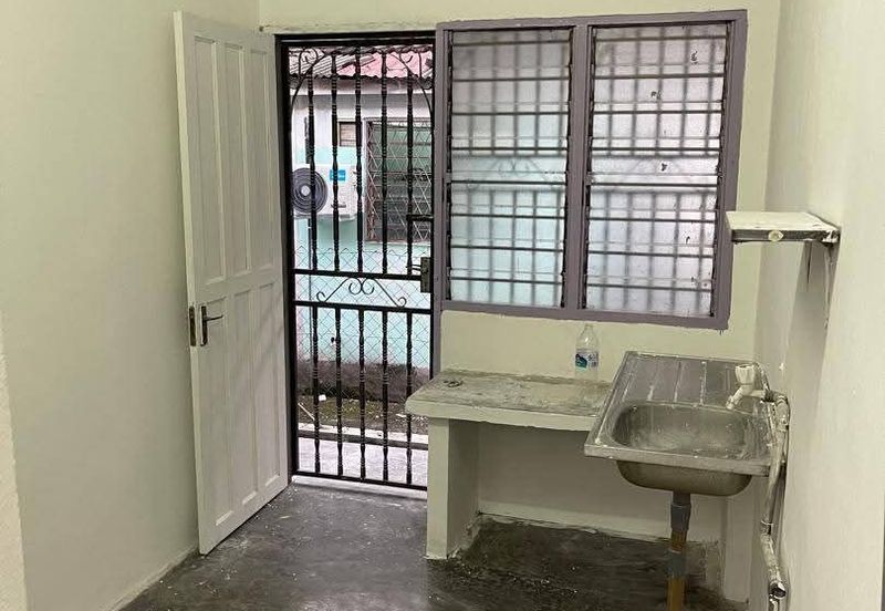 Ipoh menglembu falim taman mas single storey house for sale