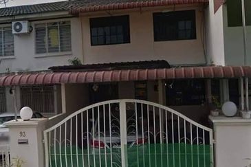 Ipoh taman cempaka fully furnished double storey house for rent