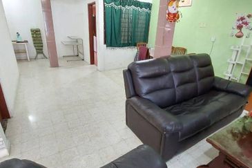 Ipoh taman cempaka fully furnished double storey house for rent