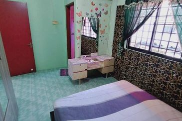 Ipoh taman cempaka fully furnished double storey house for rent