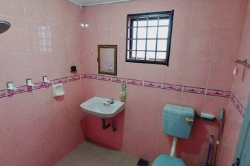 Ipoh taman cempaka fully furnished double storey house for rent