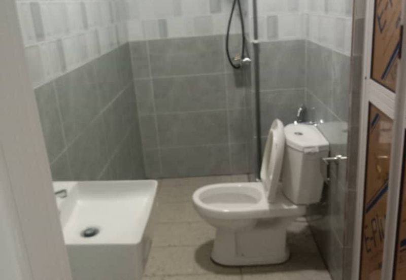 Ipoh garden Palazzo fully furnished gated guarded 2 rooms condo for rent