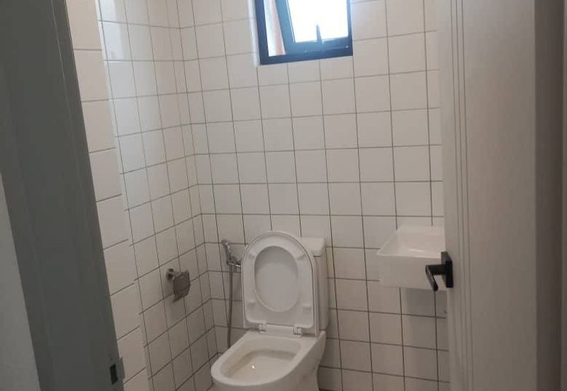 Ipoh garden Palazzo fully furnished gated guarded 2 rooms condo for rent