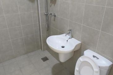 Ipoh botani beringin fully furnished  double storey corner house for rent