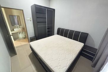 Ipoh lahat mines fully furnished  3 storey bungalow house for rent