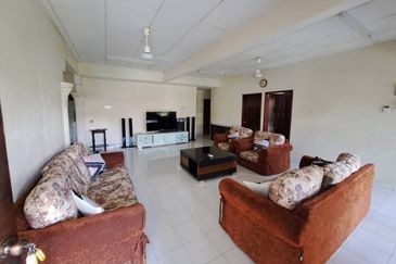 Ipoh bercham bandar baru putra fully furnished single storey corner house for rent