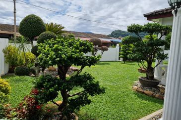 Ipoh bercham bandar baru putra fully furnished single storey corner house for rent