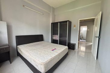 Ipoh desa tambun fully furnished corner unit condo for rent