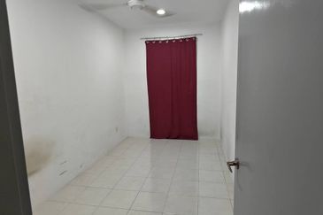 Ipoh meru chepor partial furnished double storey house for rent