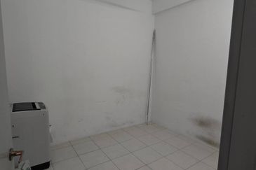 Ipoh meru chepor partial furnished double storey house for rent