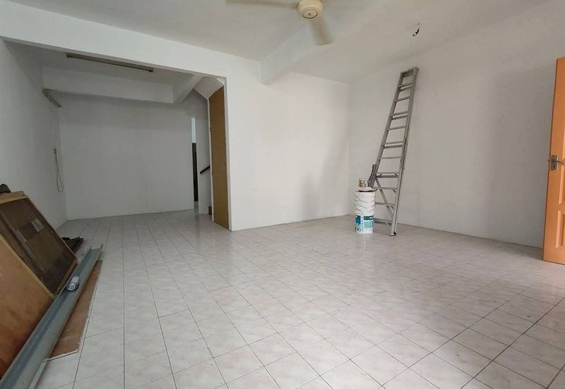 Ipoh menglembu falim taman mas double storey house for sale