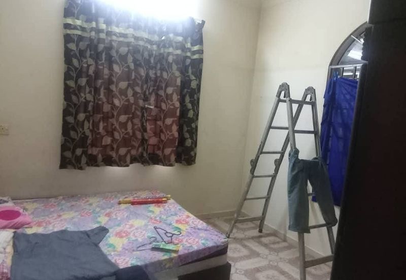 Ipoh buntong renovated single storey bungalow house for sale