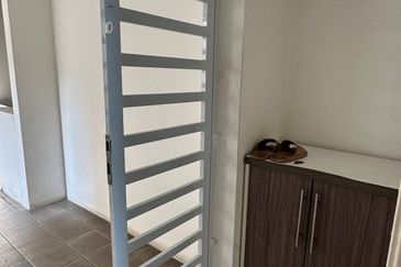 Pangsapuri Seri Tecoma