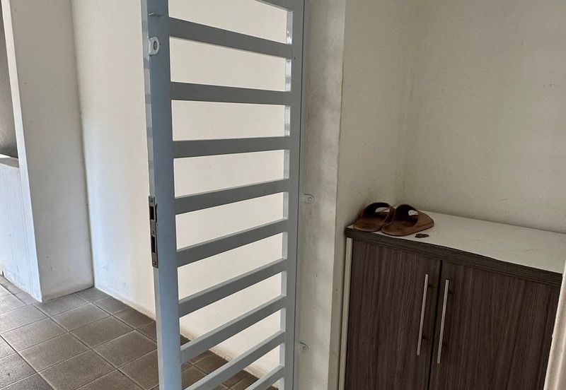 Pangsapuri Seri Tecoma