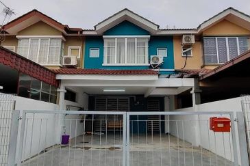 Ipoh bercham pakatan jaya fully furnished double storey house for rent