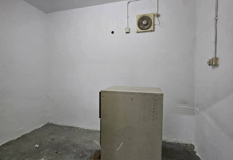 Ipoh pasir pinji nice location ground floor shoplot for rent